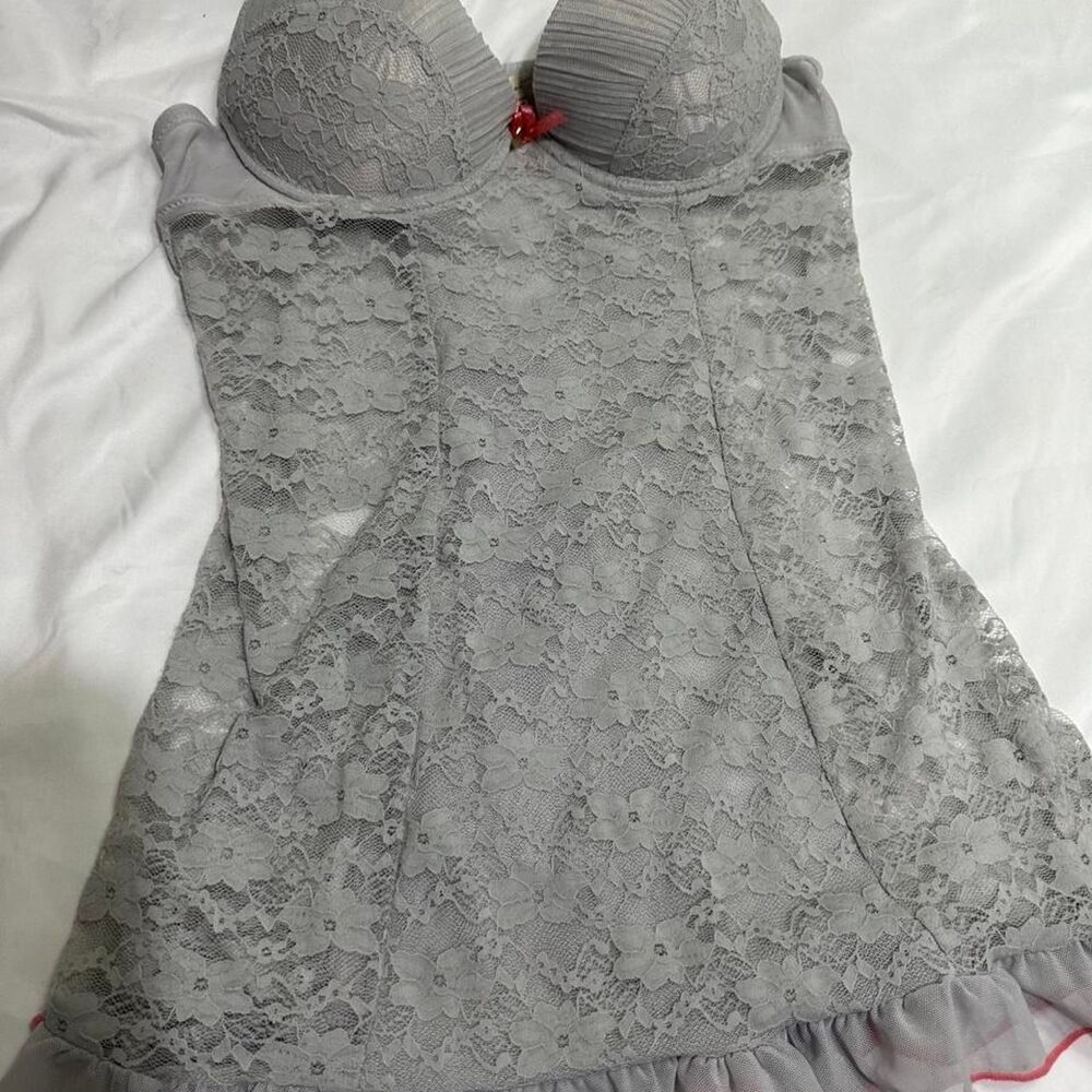 Unbranded Women's Grey and Green Vest - Picture 3 of 4